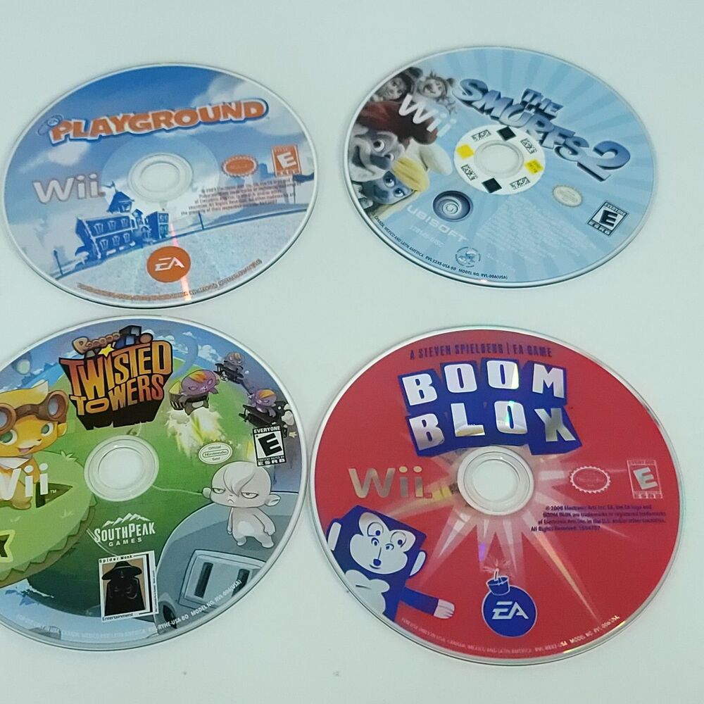 Nintendo Wii Games Lot of 4 Bundle Twisted Towers Playground Boom Blox Smurfs 2